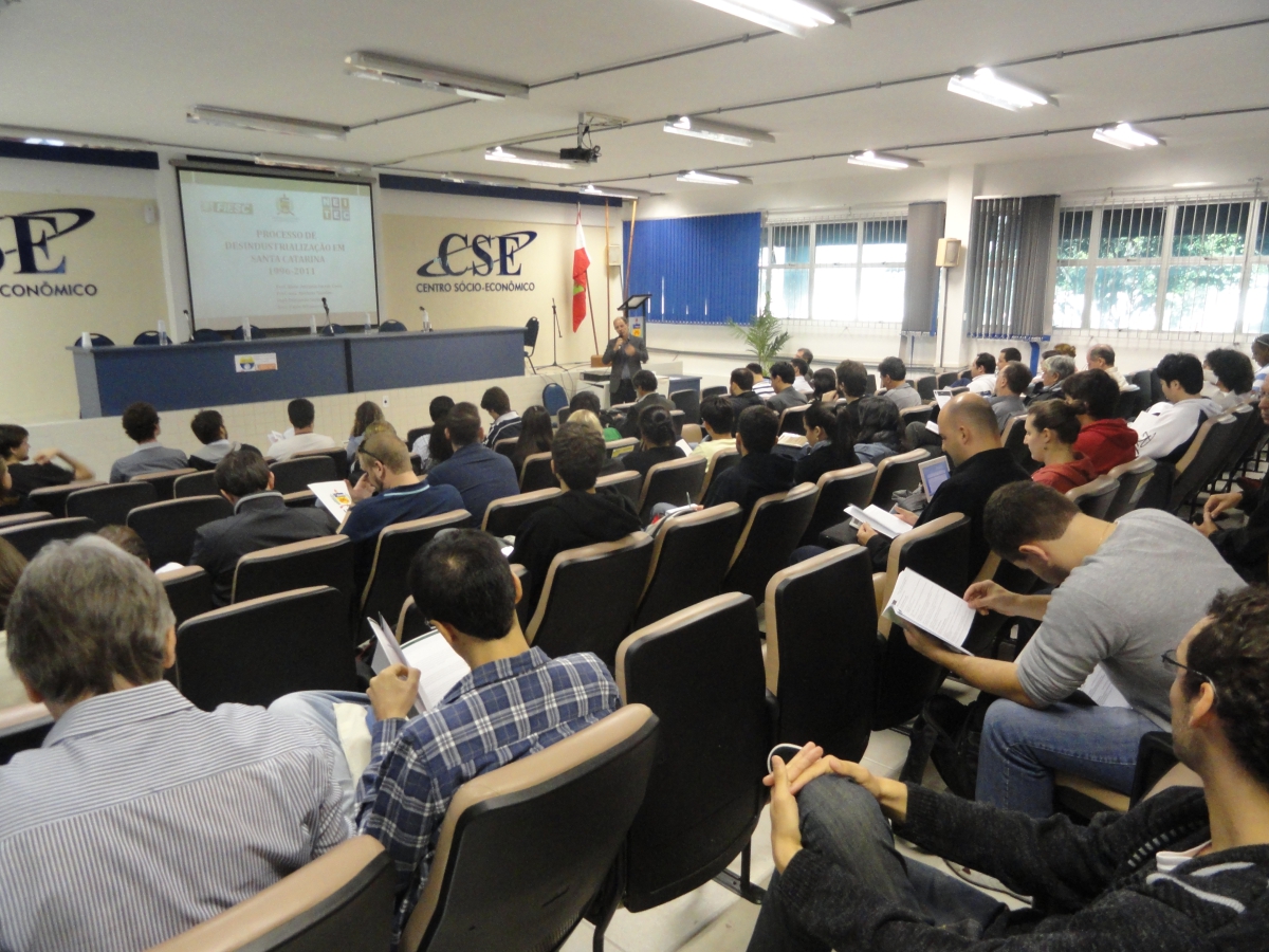 VII Encontro de Economia Catarinense